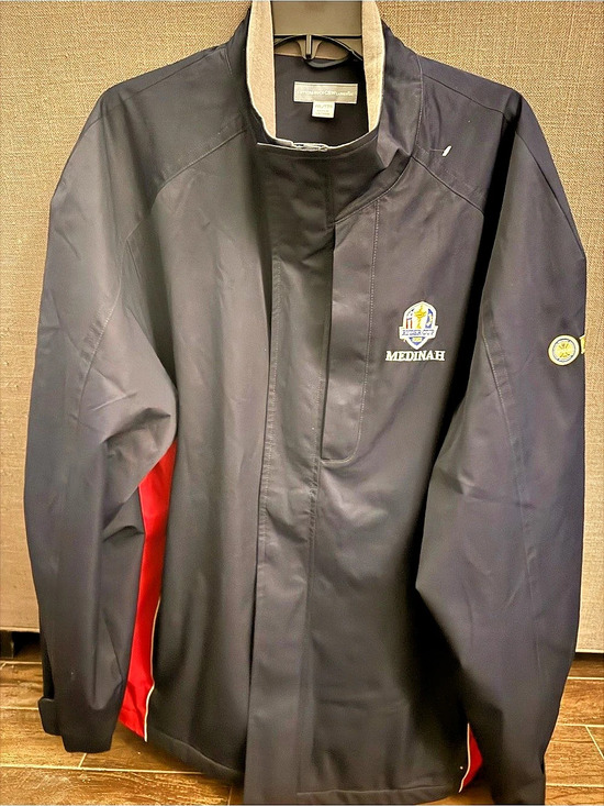 Puma Other - Cutter & Buck Medinah 2012 Golf Jacket Mens XXL Black with Red Side Panels and G